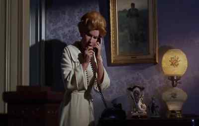 Hello, operator,
get me the police quickly. - Tammy Tell Me True