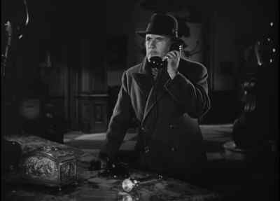Hello, operator, operator? - Topper Returns