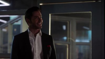 Hello, Pierce. - Lucifer