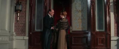 Hello Roberts Welcome home Mrs brown - The Unsinkable Molly Brown