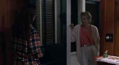 - Hello, Ruby. - Ruby in Paradise