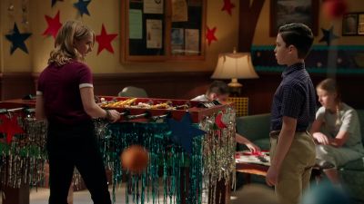 Hello. - Young Sheldon