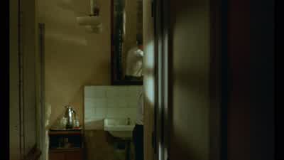 Hello. Singapore daily. Hold on. Mr. Chow, call for you. Thanks. Hello? - In the Mood for Love