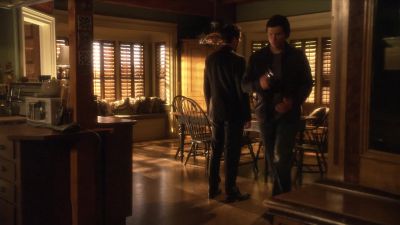 Hello? - Smallville