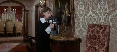 Hello. - The Carpetbaggers