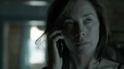 - Hello? - Eyewitness