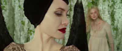 Hello. Can you come here? - Maleficent: Mistress of Evil