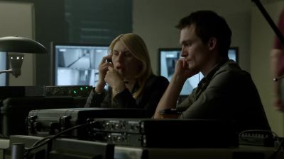 Hello? - Homeland