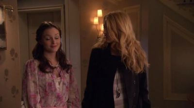 Hello. - Gossip Girl