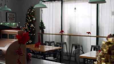 Hello? Simon? - Christmas, Love and Fudge