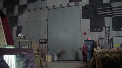 Hello? Someone paged me to stage six! - Stargate SG-1