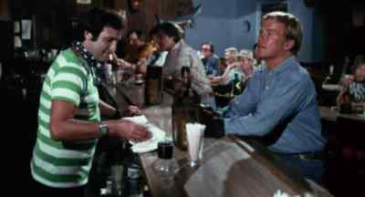 - Hello, Sonny.
- Hi, how are you doing? - Mako: The Jaws of Death