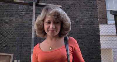 - Hello, stranger.
- Wotcha, Suze. - Adventures of a Plumber's Mate