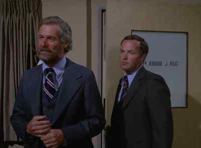 Hello, Ted. What is it? - The Six Million Dollar Man