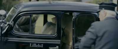 Hello.
- Welcome, Aunt Agnes. - Into the Darkness