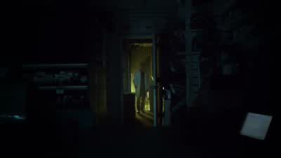 Hello? We're closed. - Gotham