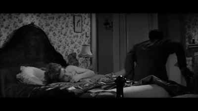 - Hello. What are you doing here?
- I'm sorry to bother you at this hour. - Hell Is a City