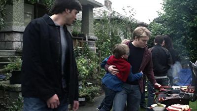 - Hello.
- Whoa. - Smallville