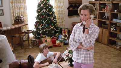 Hello? Yes, this is she. - CHiPs