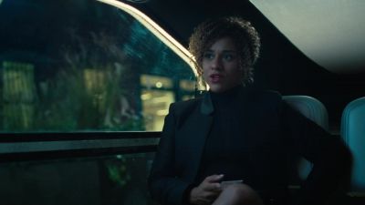 - Hello?
- You on your way? - Westworld