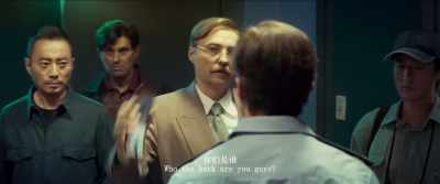 - Help! - Get him inside! - Moscow Mission