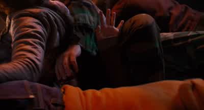 Help! Help! I promised I'd find you, didn't I? - Scary Movie 4