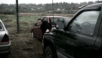 Help! Help me, please! -Where is he? -It's right there! Fine, come on. - Supernatural