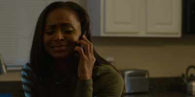 - Help. Help, please help me. (Tremaine breathing heavily) - Red Flagz