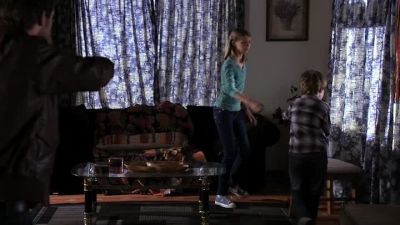 Help him. - Criminal Minds