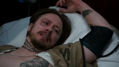 Help me, doc. - Chicago Med