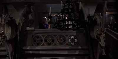 Help me. Help me. - The Brides of Dracula