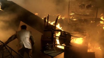 - Help me.
- Hey! - Smallville