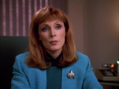 - Help me.
- Mother? - Star Trek: The Next Generation