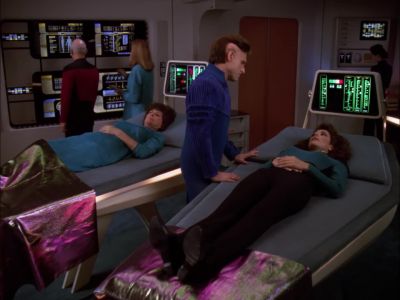 - Help me!
- Mother? - Star Trek: The Next Generation