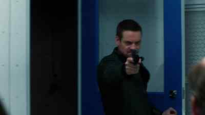 Help me, please. Please. - Nikita