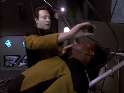 Help me! - Star Trek: The Next Generation
