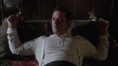 Help. - Murdoch Mysteries