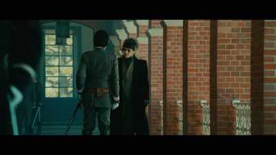 -Help with the firewood, will you?
-Yes, ma'am. - Rurouni Kenshin: The Final