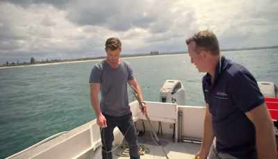 Hemsworth: Oh, where's
my fish that I baited up? - Shark Beach With Chris Hemsworth