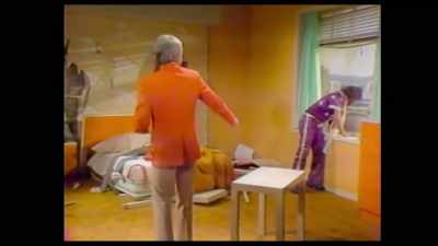 [Henrit] If you didn't laugh immediately,
he wouldn't stop. - Count Me In