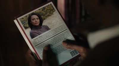 - HENRY: Dad?
- [KNOCKS ON DOOR] - True Detective