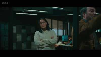 HENRY: Dad's letter said, "Trust no—one." - Ludwig