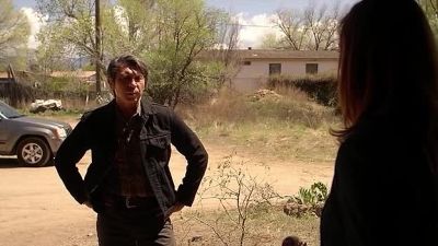 Henry, I can´t use this as an office. - Longmire