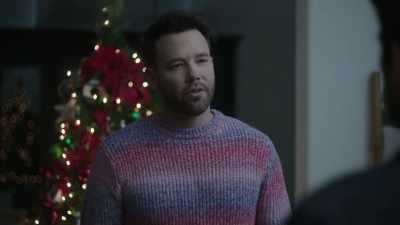 Henry.
W-w-what are you doing here? - The Holiday Exchange