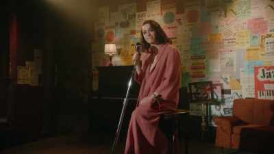 Her ankles and her calves - The Marvelous Mrs. Maisel