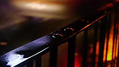 - Her boyfriend was
now barricaded - Interrogation Raw