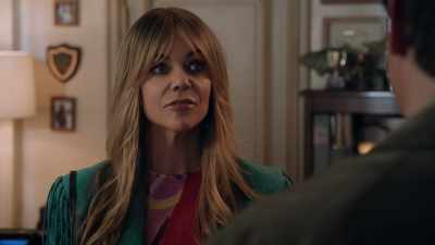- Her employers? Ward's parents?
This is getting messy. - High Potential