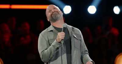 Her face goes… - Tom Segura: Sledgehammer