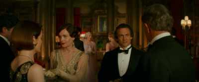 Her face on the screen
sells a million tickets, - Downton Abbey: A New Era