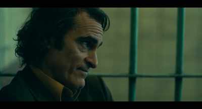 Her father is not dead,
he's a doctor. - Joker: Folie à Deux